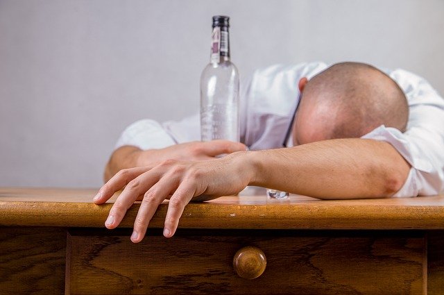 felepulok.hu/blog/13-az-alkoholizmus-fokozatai-hol-kezdodik-valojaban-az-alkoholbetegseg